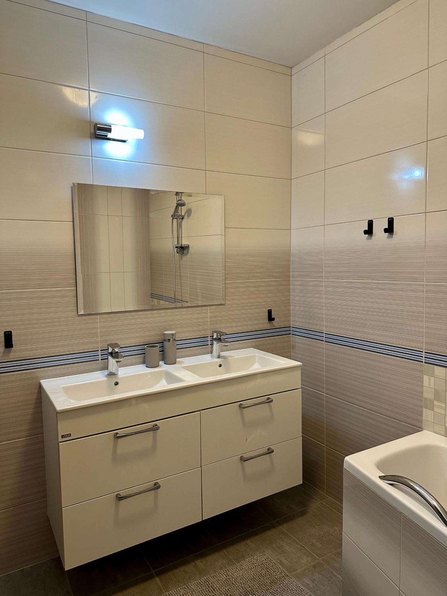 Siroka Apartment Табор Екстериор снимка